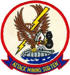 Attack Mining Squadron (Heavy) 10 (VA-ML-10)
VA-HM-10 
1956-1959
Established as VP-916 on 1 Jul 1946; VP-ML-66
on 15 Nov 1946; VP-772 in Feb 1950; VP-17 (3rd VP-17) on 4 Feb 1953; VA-HM-10 on 1 Jul 1956; VP-17
on 1 Jul 1959- 31 Mar 1995.
Lockheed P2V-6/6M Neptune
