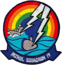 Patrol Squadron 17
VP-17 "White Lightnings"
1989-1993 (4th insignia)
Established as VP-916 on 1 Jul 1946; VP-ML-66
on 15 Nov 1946; VP-772 in Feb 1950; VP-17 (3rd VP-17) on 4 Feb 1953; VA-HM-10 on 1 July 1956; VP-17
on 1 Jul 1959-31 Mar 1995.
Lockheed P-3C Orion
