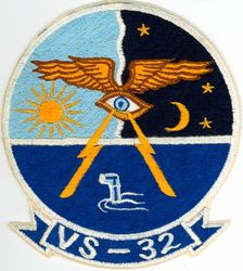 Air Anti-Submarine Squadron 32 (VS-32) 
Established as Composite Squadron THIRTY TWO (VC-32) on 31 May 1949. Redesignated Carrier Air Anti Submarine Squadron THIRTY TWO (VS-32) "Maulers" on 20 Apr 1950. Sea Control Squadron THIRTY TWO (VS-32) on 1 Oct 1993. Disestablished on 20 Sep 2008.

Grumman TBM-3W/3E Avenger, 1949-1954
Grumman S2F-1/B/F/E Tracker, 1954-1974
Lockheed S-3A/B Viking, 1974-2008

Insiginia approved on 20 May 1954. Lasted until this insignia was replaced in 24 Apr 2001 with the original insignia of VC-32 Maulers from the TBM days.

