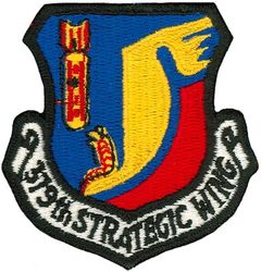 376th Strategic Wing (ERROR)
"376" was mistakenly embroidered as "379" so these patches were almost certainly rejected, although this has not been confirmed.  -GWO
Keywords: error