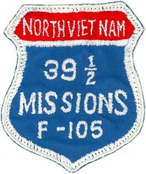 Republic F-105 Thunderchief 39 1/2 Missions North Vietnam
Col. Raymond J. Merritt
POW
Shot Down: 16 Sep 1965
Released: 12 Feb 1973
Col. Merritt and Gen. Robbie Risner, both in the 67th TFS were shot down on the same day flying F-105D on Merritt's 40th mission, thus the 39 1/2 missions.

