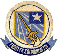 Fighter Squadron 701 (VF-701)
Established as Fighter Squadron SEVEN ZERO ONE (VF-701) in 1960. Redeisignated Fighter Squadron ONE HUNDRED TWENTY FOUR D-1 (VF-124D1) on 1 July 1968. Disestablished on 1 Jul 1970.

North AmericanFJ-3/4B Fury,
Vought F-8A/C/K Crusader

Insignia approved 26 Nov 1958.

