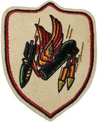 Attack Squadron 15A (VA-15A) & Attack Squadron 154 (VA-154)
Established as Bombing Squadron ONE FIFTY THREE (VB-153) on 26 Mar 1945, Redesignated Attack Squadron FIFTEEN A (VA-15A) on 15 Nov 1946; Attack Squadron ONE FIFTY FOUR (VA-154) on 15 Jul 1948. Disestablished on 1 Dec 1949. 

Deployments
31 Mar-8 Oct 1947, USS Antietam CV-36, CVAG-15, Curtiss SB2C-5 Helldiver

Insignia approved on 30 Jun 1948. US made, schiffli embroidered on wool.

