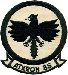 Attack Squadron 85 (VA-85)
Attack Squadron EIGHT HUNDRED FIFTY NINE (VA-859) was a reserve squadron called to active duty on 1 Feb 1951. Redesignated Attack Squadron EIGHTY FIVE (VA-85) on 4 Feb 1953. Disestablished on 30 Sep 1994. The second squadron to be assigned the VA-85 designation.

Douglas AD-6/A-1H Skyraider, 1954-1964
Grumman A-6A/E Intruder, 1964-1994

Insignia approved by CNO on 7 May 1958.

