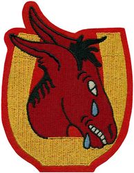 Marine Torpedo Bombing Squadron 132 (VMTB-132) 
Established as Marine Scout Bombing Squadron 132 (VMSB-132) on 7 Jul 1941. Redesignated Marine Torpedo Bombing Squadron 132 (VMTB-132) on 14 Oct 1944. Deactivated on 9 Nov 1945.

Douglas SBD-1/3/4/5 Dauntless
Grumman TBM-3E Avenger

Insignia US made, schiffly embroidered on felt, designed by Capt. Byron M. “Rip” Radcliff in 1944


