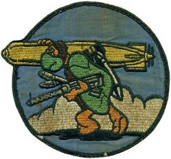 Torpedo Squadron 41 (VT-41)
Established as Torpedo Squadron FORTY ONE (VT-41) on 26 Mar 1945. Redesignated Attack Squadron ONE E (VA-1E) on 15 Nov 1946. Disestablished on 1 Sep 1948.

Insignia approved by CNO on 18 Jul 1946.  US made, schiffli embroidery on twill.

Aug 1944 - Oct 1944, CVL-22 USS Independence, CVLG(N)-41, Grumman 	TBM-3N Avenger
6 Oct 1944 - 9 Nov 1944, CVL-22 USS Independence, CVLG(N)-41, Grumman TBM-3N Avenger 
14 Nov 1944 - 30 Jan 1945, CVL-22 USS Independence, CVLG(N)-41, Grumman TBM-3N Avenger



