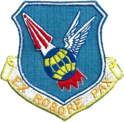 2705th Air Munitions Wing
Active 8 Jan 1960-1 Nov 1969. Japan made.

