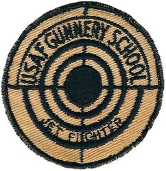 3525th Aircraft Gunnery Squadron (Jet Fighter)
Forerunner of the USAF Weapons School, 1950-1954. Hat patch.
