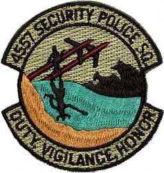 4557th Security Police Squadron
Keywords: subdued
