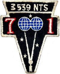 Class 1970-01 Undergraduate Navigator Training
