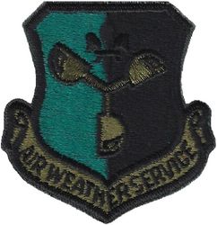 Air Weather Service
Keywords: subdued