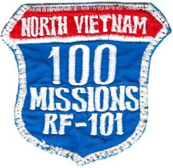 McDonnell RF-101 Voodoo 100 Missions North Vietnam
Japan made.
