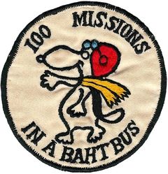 Snoopy 100 Missions Baht Bus
Thai made.
Keywords: snoopy