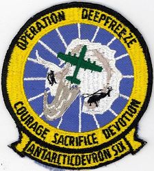 Antarctic Development Squadron 6 (VXE-6) Operation DEEPFREEZE
Established as Air Development Squadron SIX (VX-6) on 17 Jan 1955. Redesignated Antarctic Development Squadron Six (VXE-6) on 1 Jan 1969. Disestablished on 31 Mar 1999.
